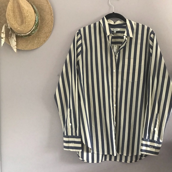 Madewell Tops - Beachy Oversized Buttonup